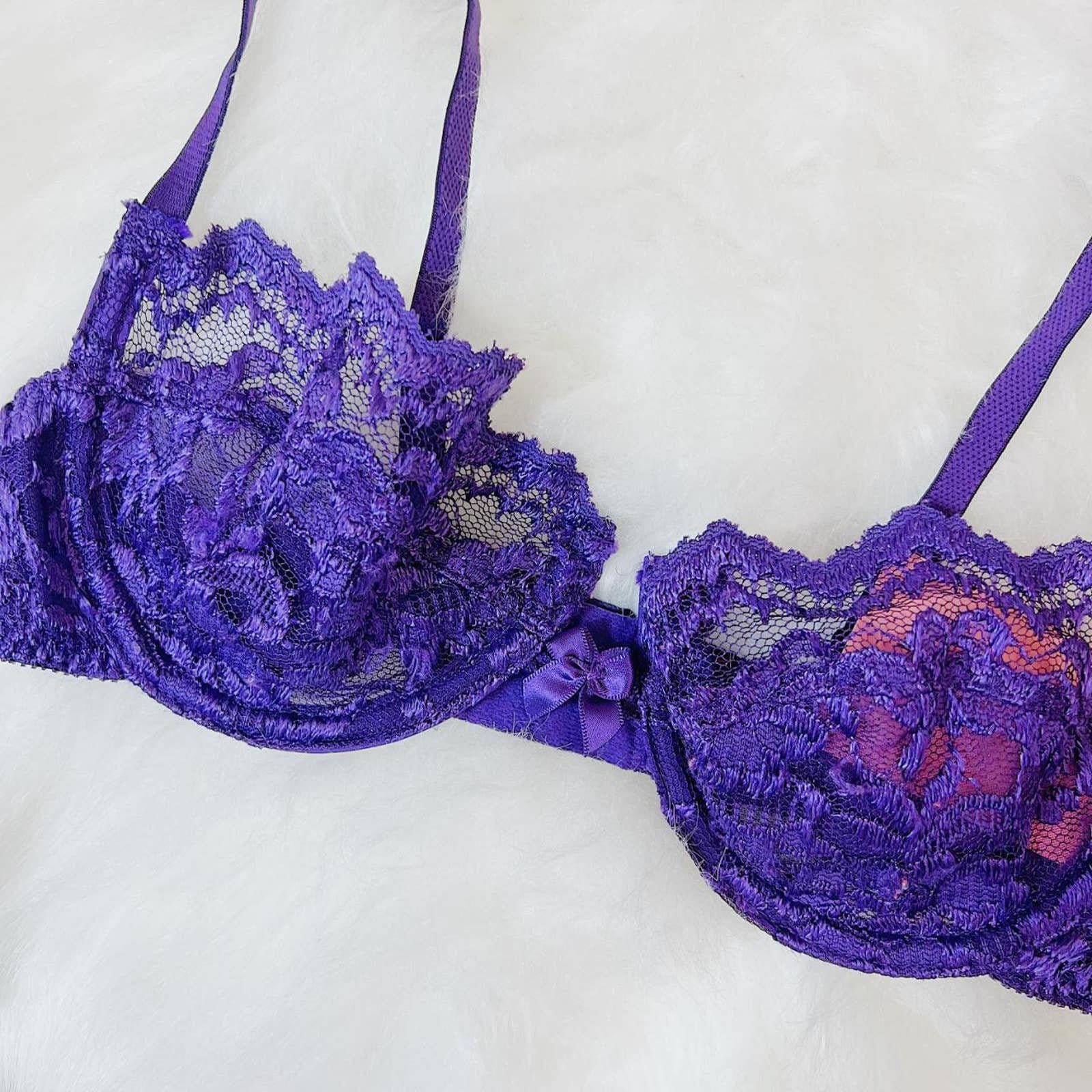 Victoria's Secret Vintage 1980s Gold Label Purple Lace Bra 34B/32C -   Canada