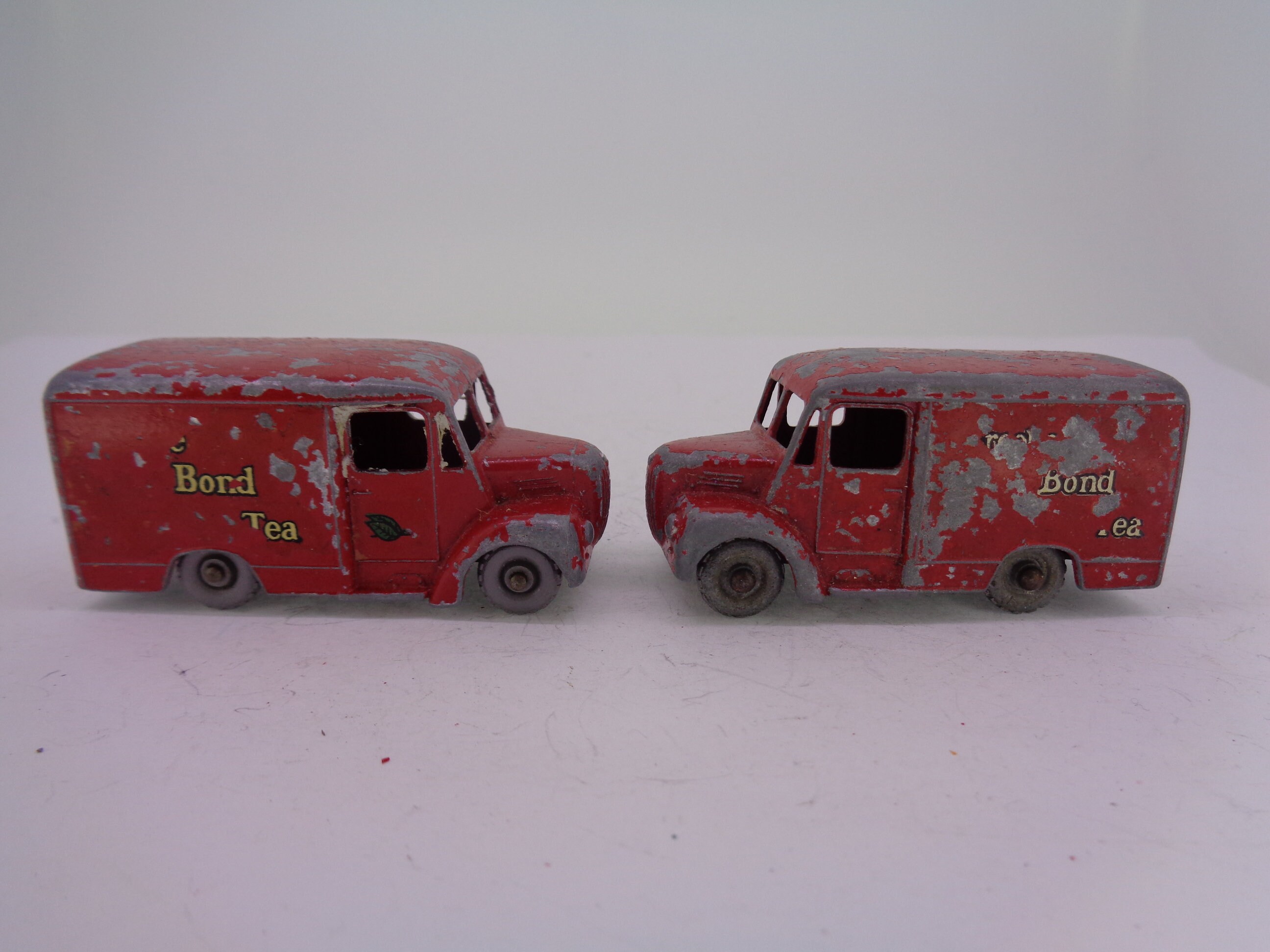 Vintage Matchbox LESNEY ENGLAND MODEL OF YESTERYEAR No.6 A.E.C. 1916