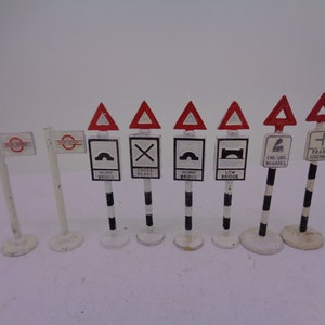 ヴィンテージダイキャスト道路標識 8個 高さ7cm