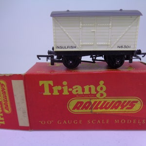 Triang Eisenbahn OO Spur R14 Fisch Van Insulfish N6301 Boxed