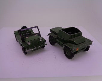 Dinky toys vintage Meccano, voiture éclaireuse n° 673 et Austin Mini Moke