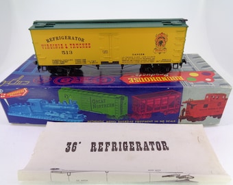 Vintage Roundhouse Railways HO Gauge 90812 36' Refrigerator Car Virginia & Truckee Wagon
