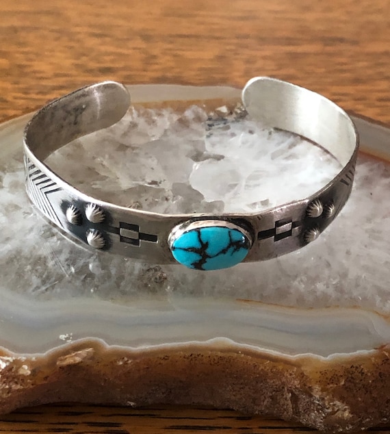 Amazing Modernistic Native American Sterling Silver Repoussed Heavy Bracelet Amazing Modernistic Native American Sterling Silver Repoussed Heavy Bracelet
