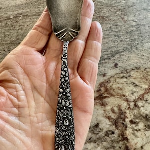 Vtg Floral Dessert Spoon in Sterling Silver 6 In Long Cira 40's? Needs Cleaning