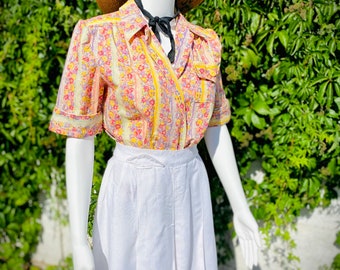 Dolly Does Vintage Reproduction 1940s Floral Blouse