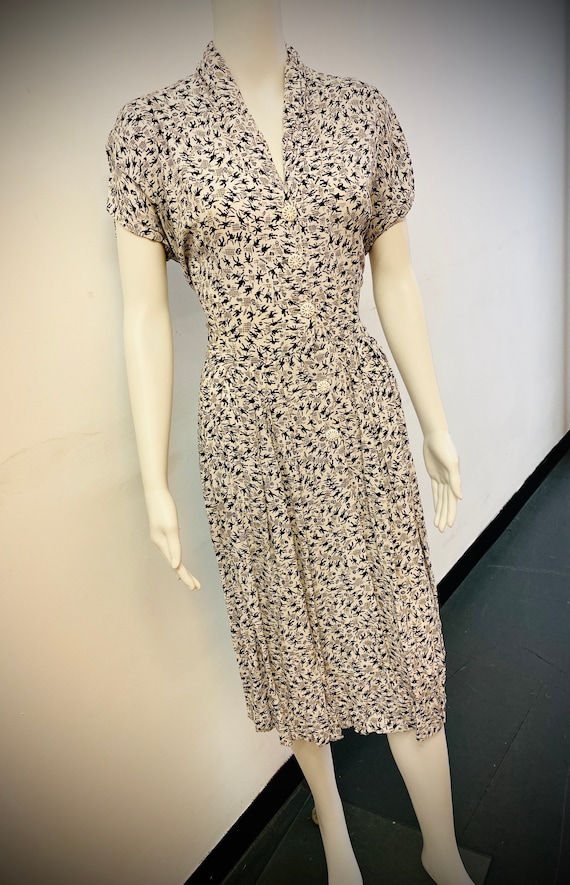 Vintage 1940s Novelty Print Dress - image 1