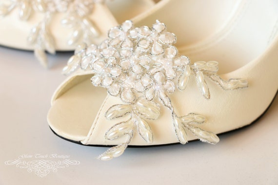 bridal shoe clips