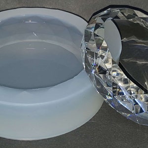 Round Facetted 9.5cm x 2cm Food & Heat Safe Silicone Mould.  Coaster, Disk, Circle for Resin, Soap, Jewellery, Crafts.