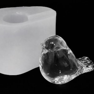 Robin Silicone Mould 8cm x 7cm x 5cm.