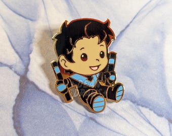 Nightwing Mini Pin