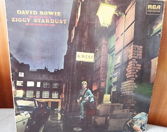 David Bowie Vinyl Record - The Rise And Fall Of Ziggy Stardust And The Spiders From Mars - Vintage LP ~ 1972