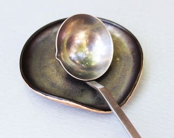 Black Pearl Pottery Spoon Rest With Luster, Ceramic Wheel Thrown Clay Spoon Holder Ideas