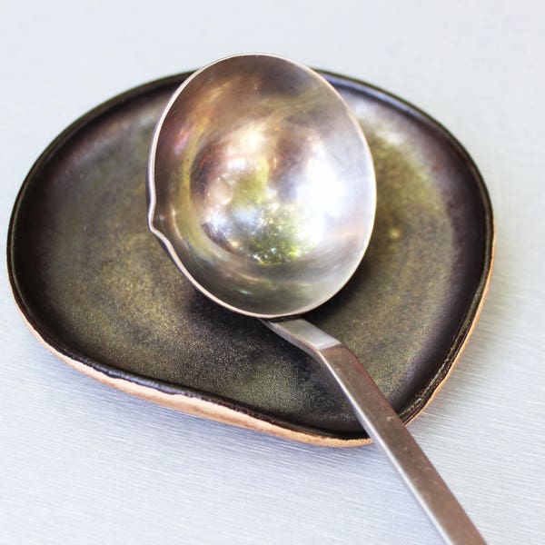 Black Pearl Pottery Spoon Rest With Luster, Ceramic Wheel Thrown Clay Spoon Holder Ideas