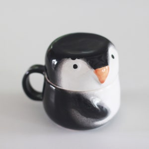 Penguin Mug with Lid, Large Pottery Coffee Cup, Lidded White and Black Mugs, Ceramic Animal Storage, Cookie Jar with Handle