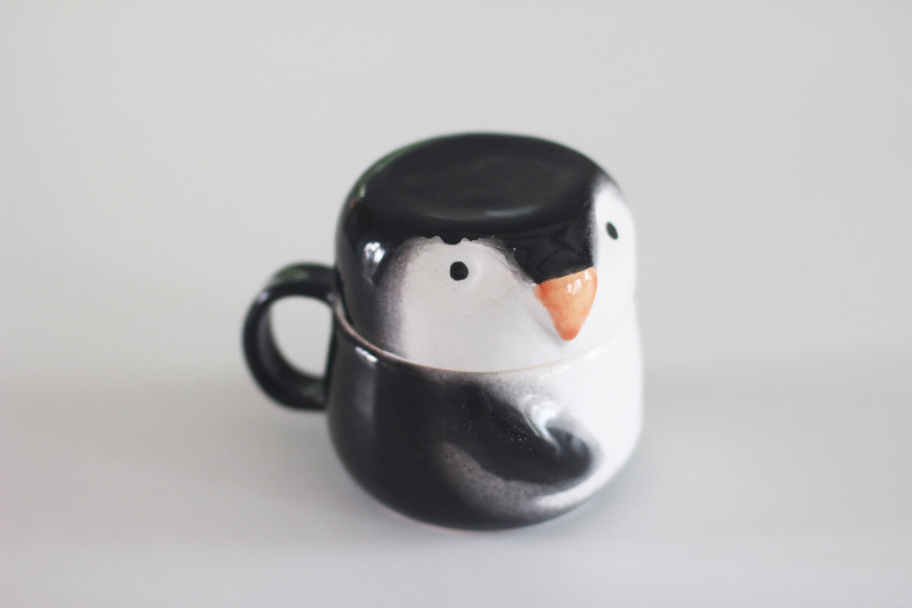 Animal-shaped Mug - Black/penguin - Home All