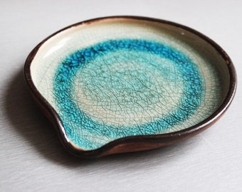 Arctic Ice Water Blue Crackle Spoon Holder, Ceramic Rustic Spoon Rest, Pottery Light Blue and Black Spoon Dish