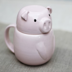 Pig Coffee Mug with Lid, Large Lidded Mug, Pottery Tea Cup, Animal Storage, Cookie Jar with Handle, Mother's day Gift