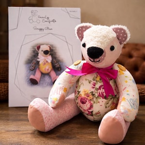 Naaipatroon Memory Bear – Scrappy Bear PDF-patroon, aandenken teddypatroon, schroot, patroon voor beginners