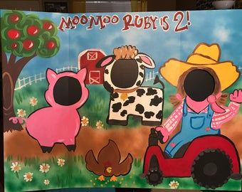 Hand-Painted Farm Birthday Face in Hole Prop – Barnyard Animals, Tractor, Farmer Backdrop