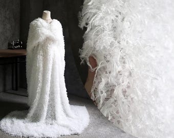 Tassel feather puffer autumn and winter fringe Woollen Polyester fabric White  / light gray