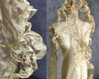 High-density golden / silver plastic wire mesh clothing model modeling material