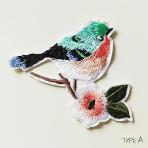 Exquisite bird Iron-on Embroidery Patches  DIY Costume Design