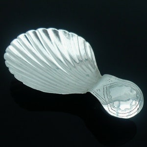 Silver Caddy Spoon, Sterling, Tea, Cutlery, Tableware, English, Shell, John Turner, Hallmarked Birmingham c.1798