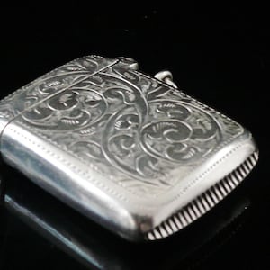 【英国】 ビクトリアンのサーバー ペア【シルバープレート】 専用ケース 英国】 ビクトリアンのサーバー ペア【シルバープレート】 専用