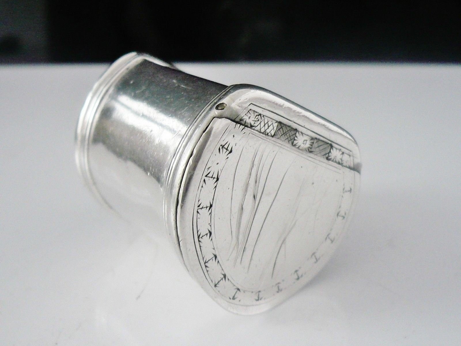 Image of Silver Snuff Box, Scottish Provincial, Antique, Tobacco, Scent, Trinket, Edward Livingston, Dundee C.1800, Ref425M