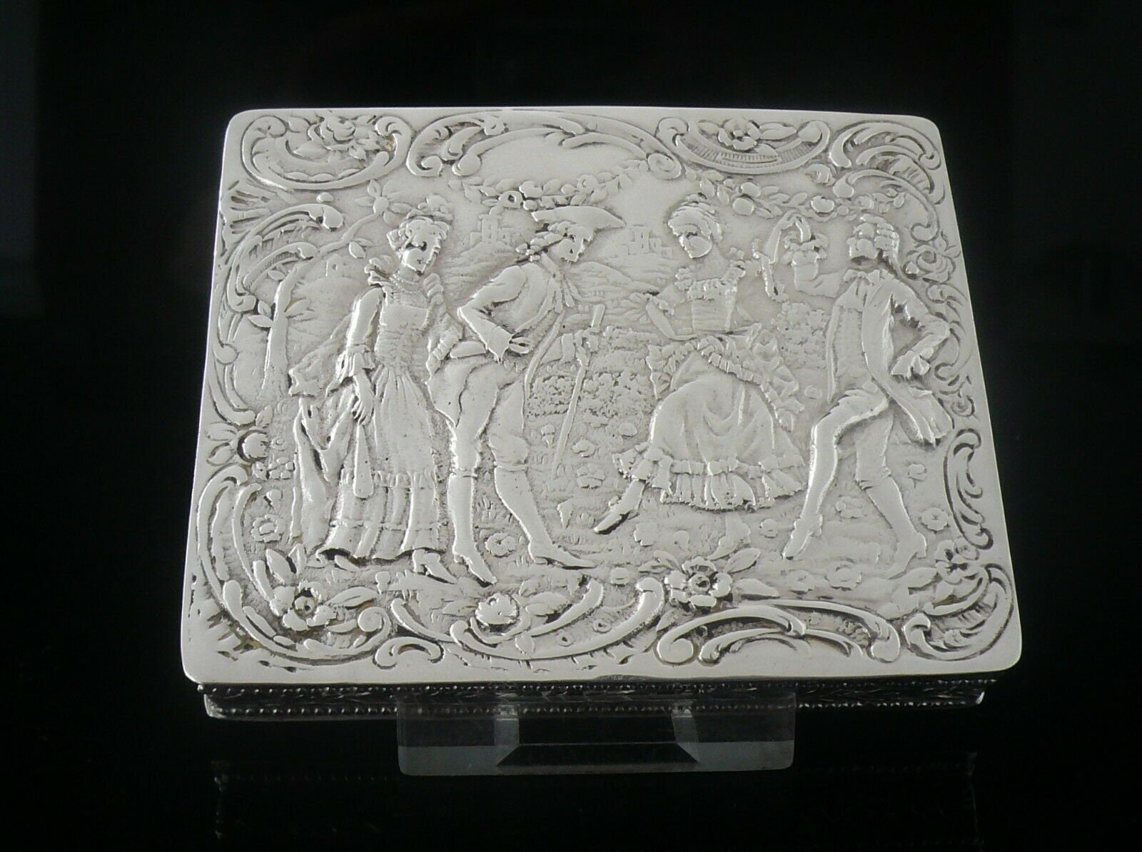 Continental Silver Box, Antique, 800 Grade, Nicely Detailed, Trinket, Multi Purpose, Hanau German, C.1890 - Etsy Continental Silver Box, Antique, 800 Grade, Nicely Detailed, Trinket, Multi Purpose, Hanau German, C.1890 - Etsy