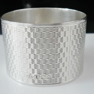 Silver Napkin Ring, Sterling, Circular, Serviette, English, Vintage, Tableware, Emile Viner, Hallmarked Sheffield 1938