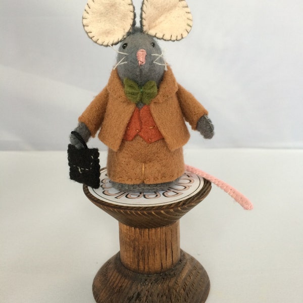 Mortimer, the city mouse