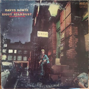 David Bowie, Ziggy Stardust and the Spiders from Mars, Vintage Vinyl Record Album, Classic Rock and Roll, British Rock Star