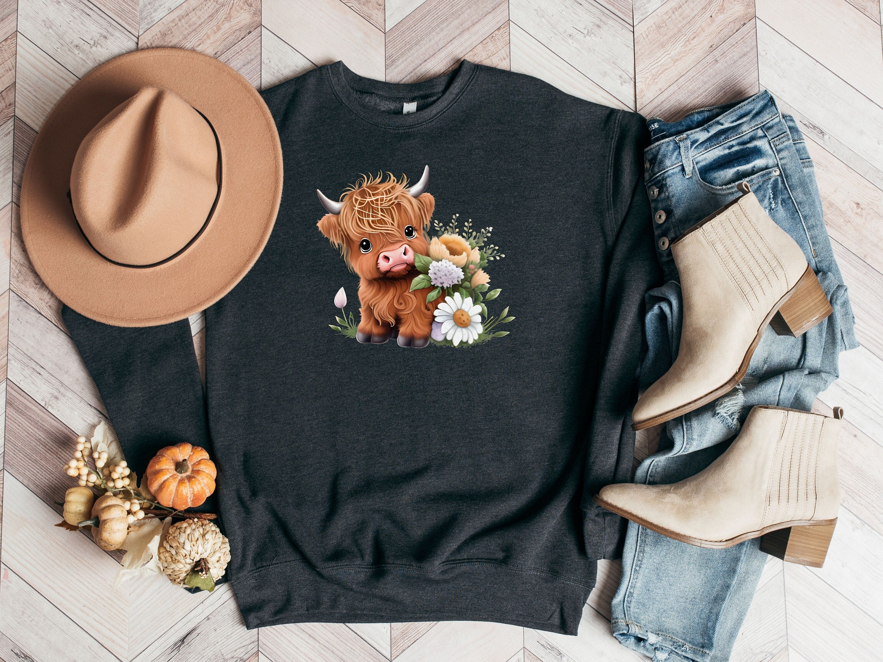 Adorable Baby Highland Cow Crewneck Sweatshirt With Flowers - Etsy