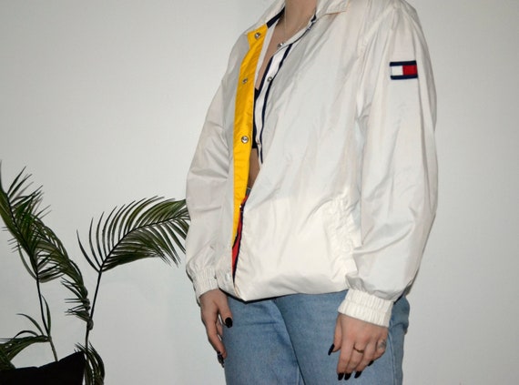 TOMMY HILFIGER - Vintage Tommy Hilfiger White Larg