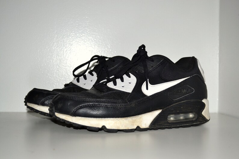 vintage nike dad shoes