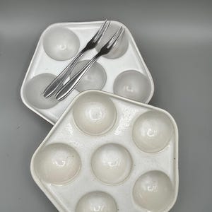 Bennington Potters Escargot Dishes. Set of 2 Stoneware Mushroom Baking Serving Plates with French Inox Forks. #1870.