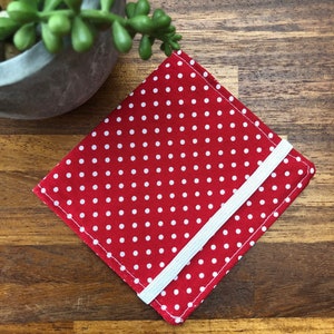 Roter Fleck. Unterlage.Hosenauflage Hülle.Inkontinenz Pad.Geldbörse
