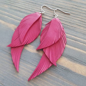 Fuchsia pink earrings. Pink leather earrings. Leather feather earrings. Long feather earrings. Bohemian earrings. Boho earrings. Boho chic. image 3