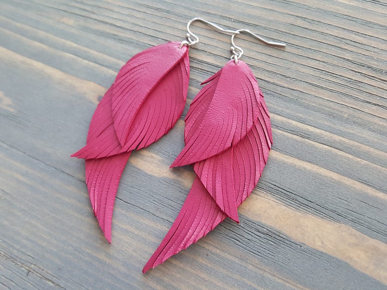 Fuchsia pink earrings. Pink leather earrings. Leather feather earrings. Long feather earrings. Bohemian earrings. Boho earrings. Boho chic. image 3