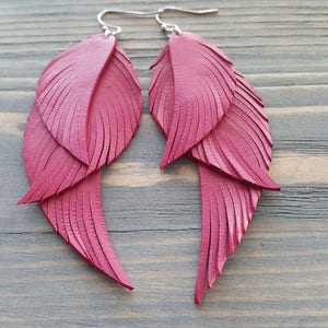 Fuchsia pink earrings. Pink leather earrings. Leather feather earrings. Long feather earrings. Bohemian earrings. Boho earrings. Boho chic. image 6