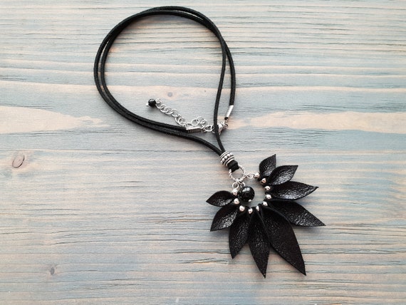 Black Leather Necklace, Pendant Necklace, Statement Necklace, Leather Boho Necklace, Bohemian Necklace, Boho Jewelry, Leather Pendant