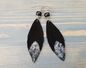 Black Leather Feather Earrings. Black Onyx Earrings. Bohemian Dangle Earrings. Silver and Black Earrings. Long Leather Earrings. Boho Chic.