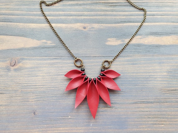 Red Necklace, Leather Necklace, Bronze Chain Necklace, Statement Necklace, Boho Necklace, Statement Jewelry, Boho Jewelry, Unique Jewelry
