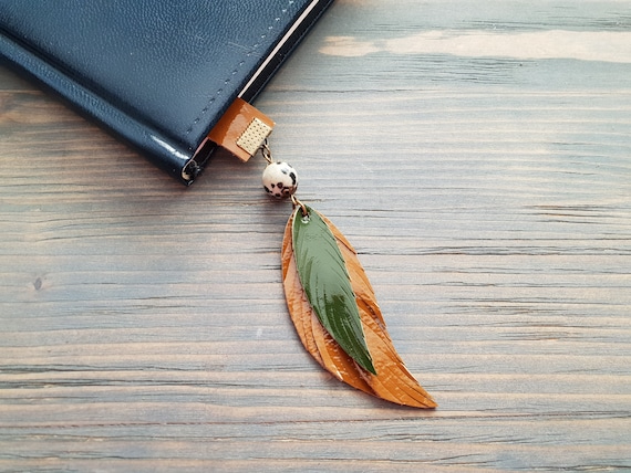 Book Lover Gift, Leather Bookmark, Handmade Bookmark, Reader Gift, Leather Accessories, 3rd Anniversary Gift For Her, Leather Anniversary