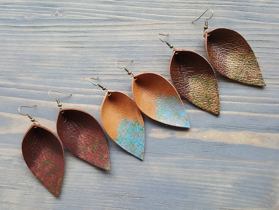 Leather leaf earrings. Boho earrings. Lightweight earrings. Bohemian earrings. Boho Jewelry. Drop earrings. Brown leather earrings.