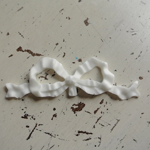 Shabby Chic Resin furniture applique! Little Bow!