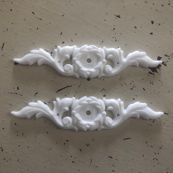 Shabby Chic Resin furniture applique! Antique French Knob or Handle Back Plate ! set of 2!