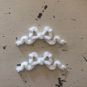 Shabby Chic Resin furniture applique! Tiny Bow set of 2!