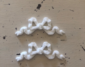 Shabby Chic Resin furniture applique! Tiny Bow set of 2!